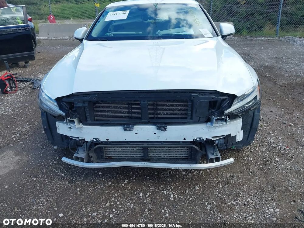 Volvo S60 - 22