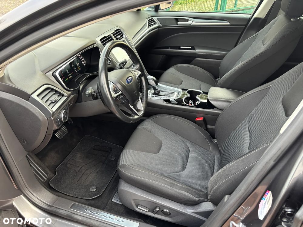 Ford Mondeo 2.0 EcoBlue Titanium - 13