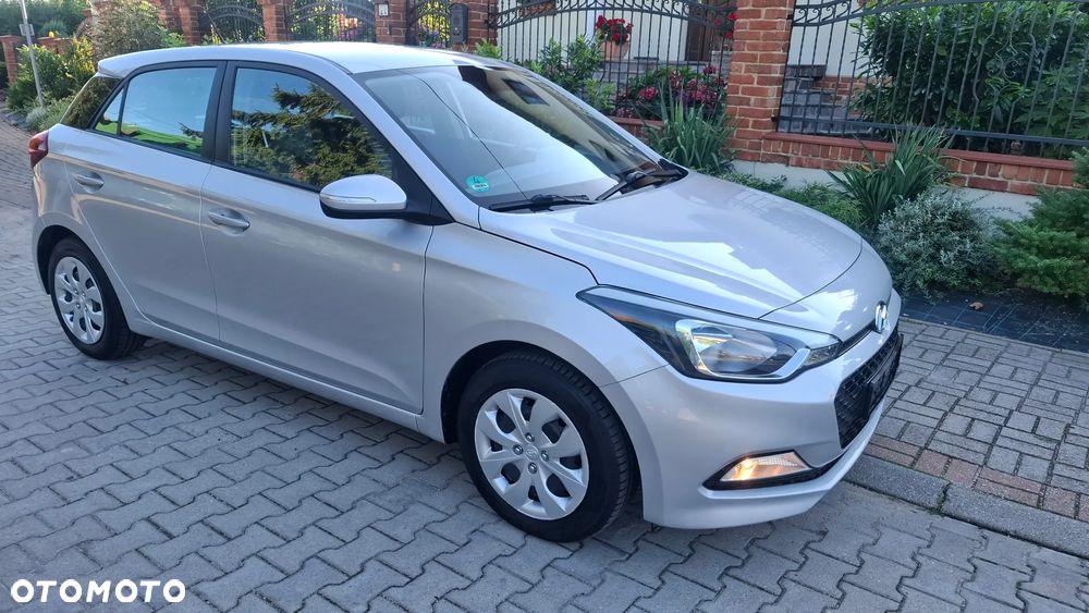 Hyundai i20 1.2 BlueDrive Comfort - 4