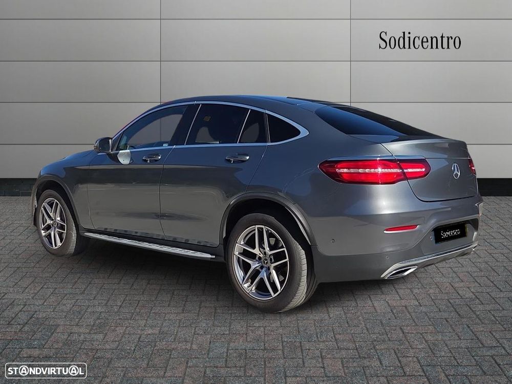 Mercedes-Benz GLC 250 d Coupé AMG Line 4-Matic - 3