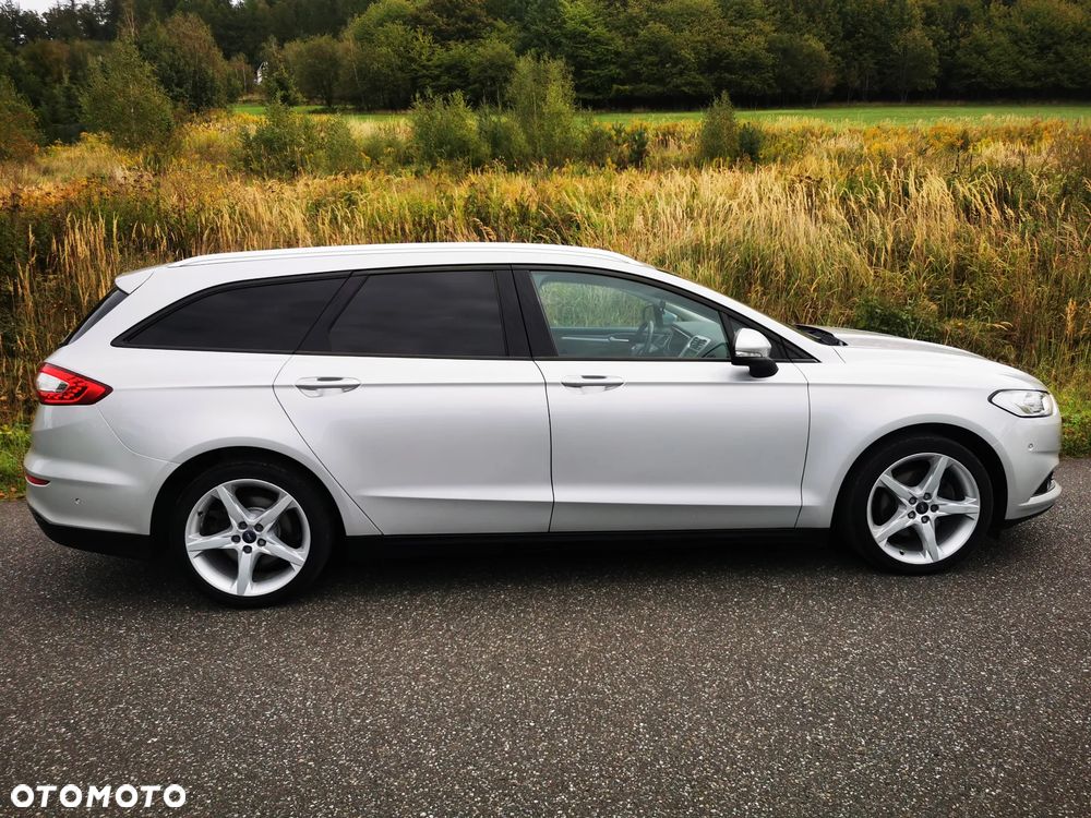Ford Mondeo - 26