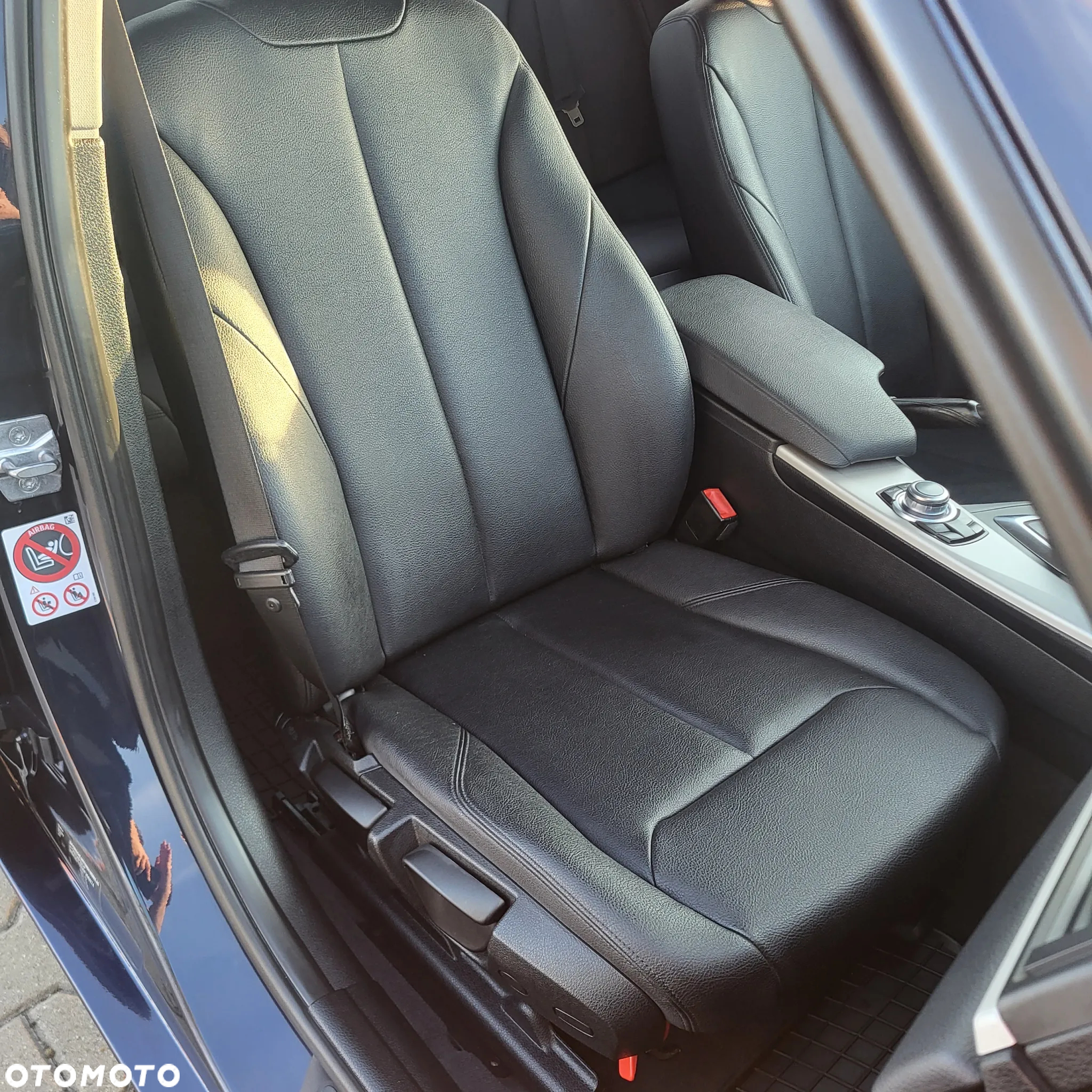 BMW Seria 3 - 12
