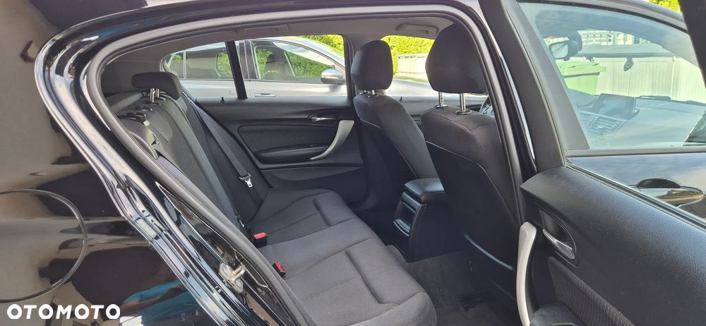 BMW Seria 1 116i - 21