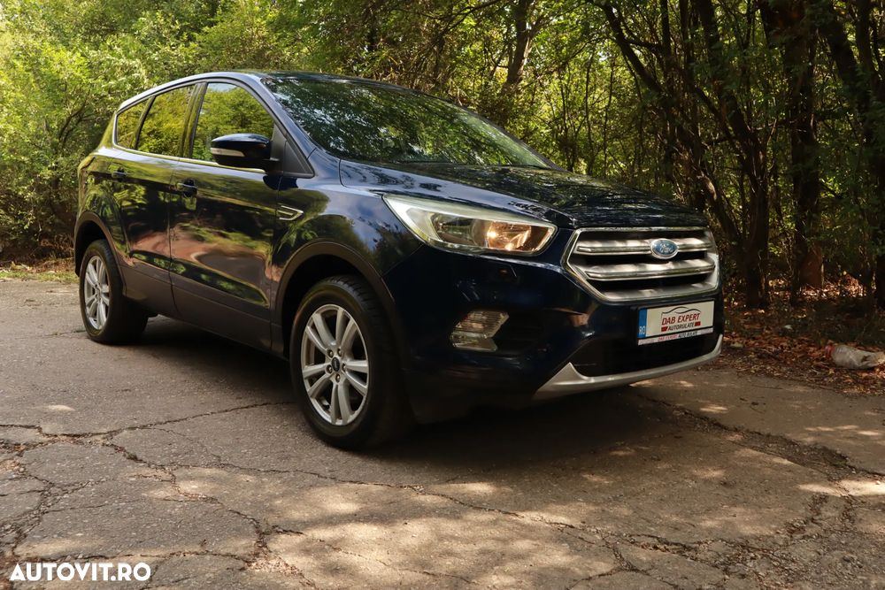 Ford Kuga 2.0 TDCi 4WD Trend - 2