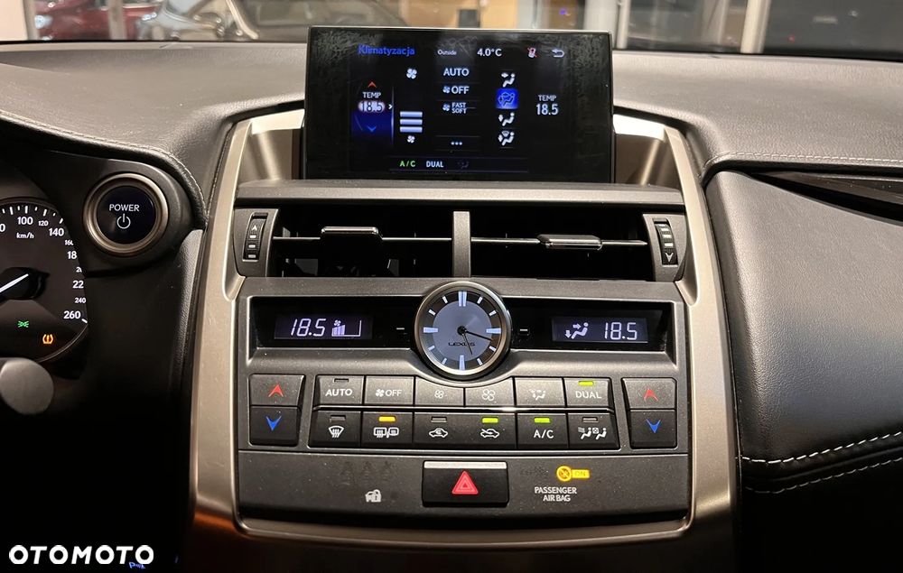 Lexus NX 300h Business Line - 16