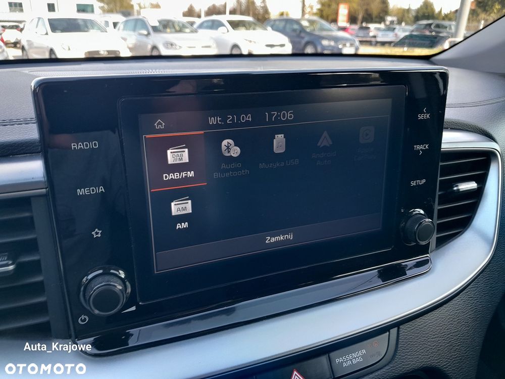 Kia Ceed 1.5 T-GDI M - 13