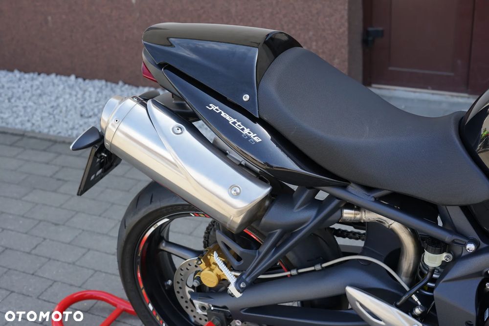 Triumph Street Triple - 6