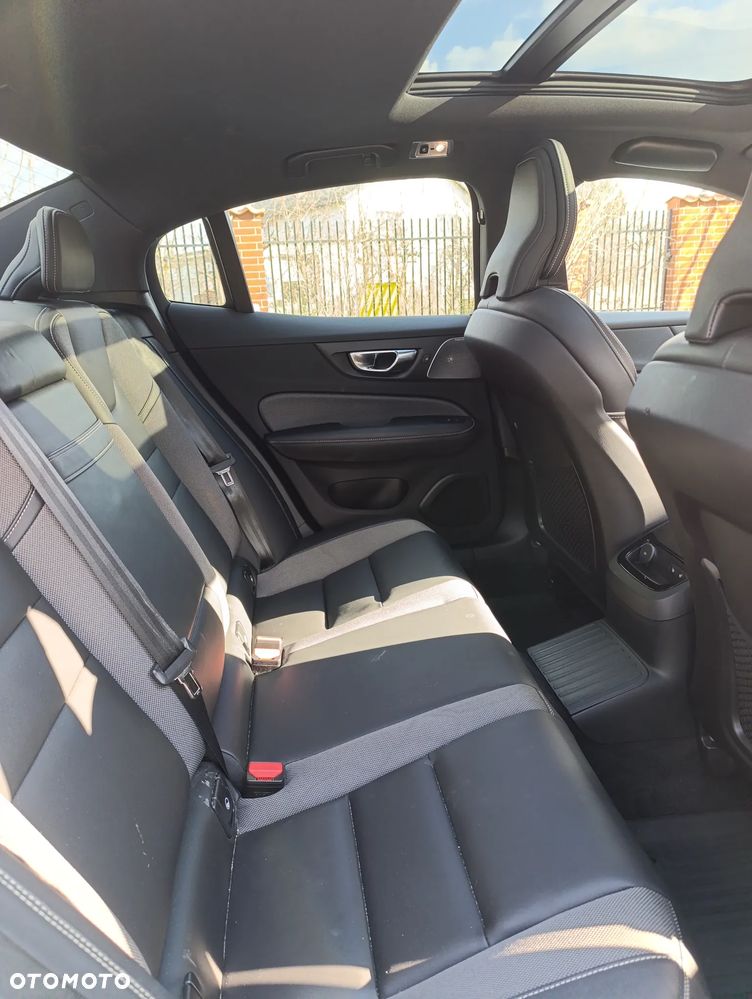 Volvo S60 - 13