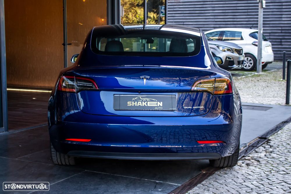 Tesla Model 3 Long-Range Dual Motor AWD - 8