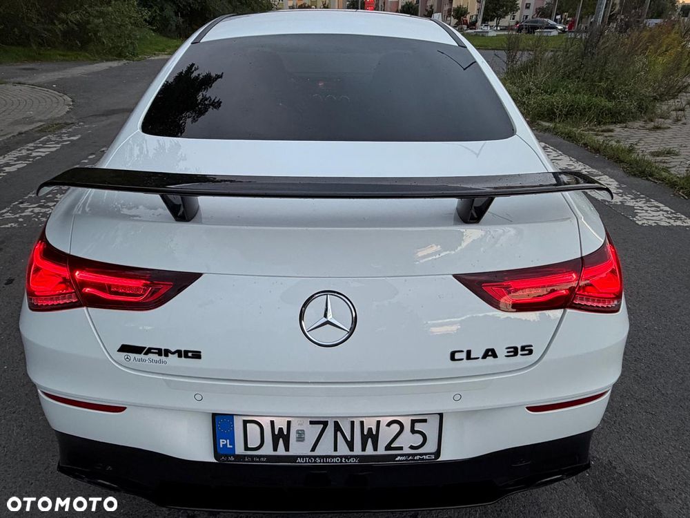 Mercedes-Benz CLA - 23