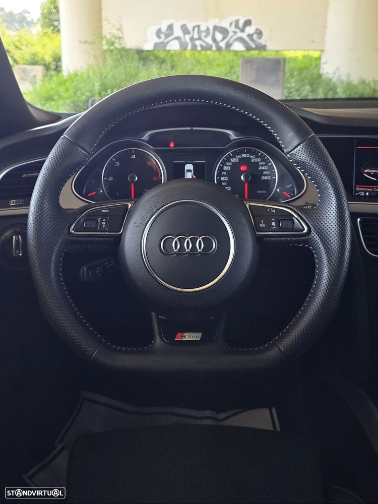 Audi A4 Avant 2.0 TDI Multitronic S-line - 23