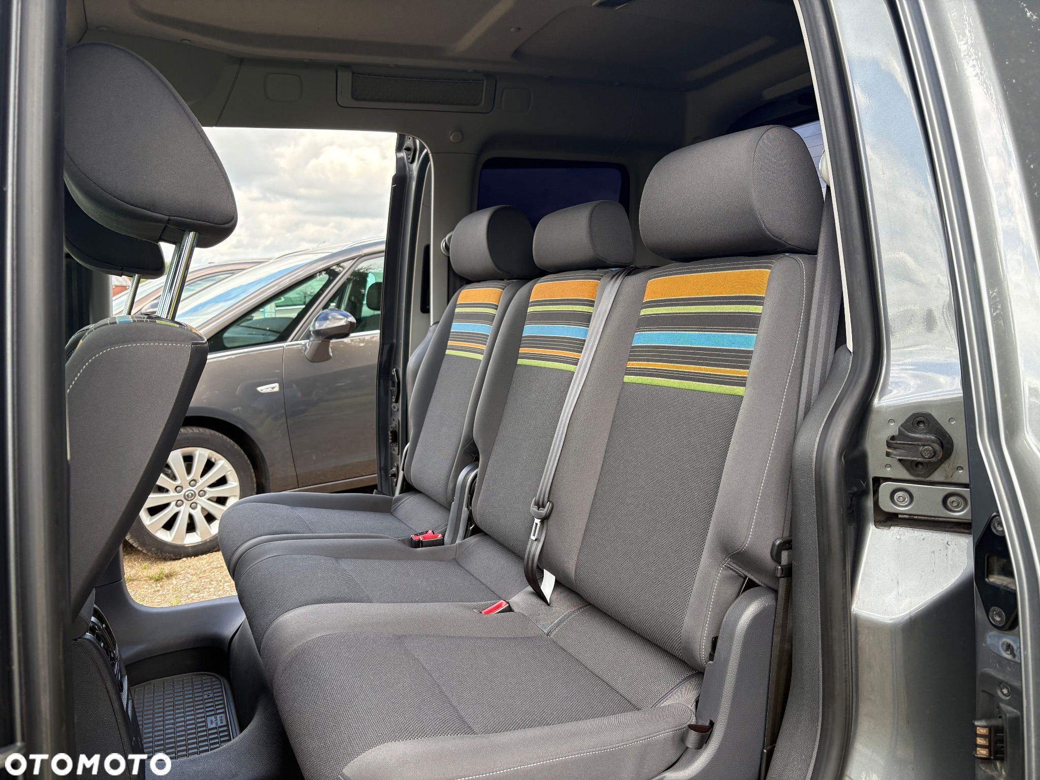 Volkswagen Caddy 2.0 TDI (5-Si.) DSG BMT Edition 30 - 6
