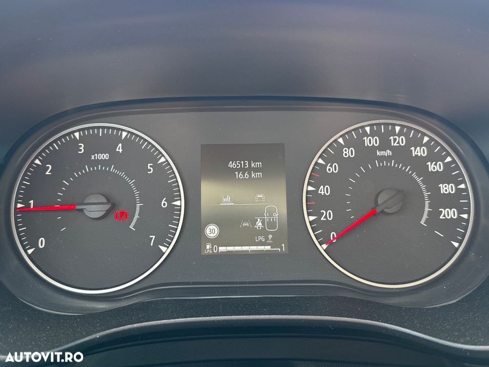 Dacia Logan TCe 90 MT6 Expression - 6