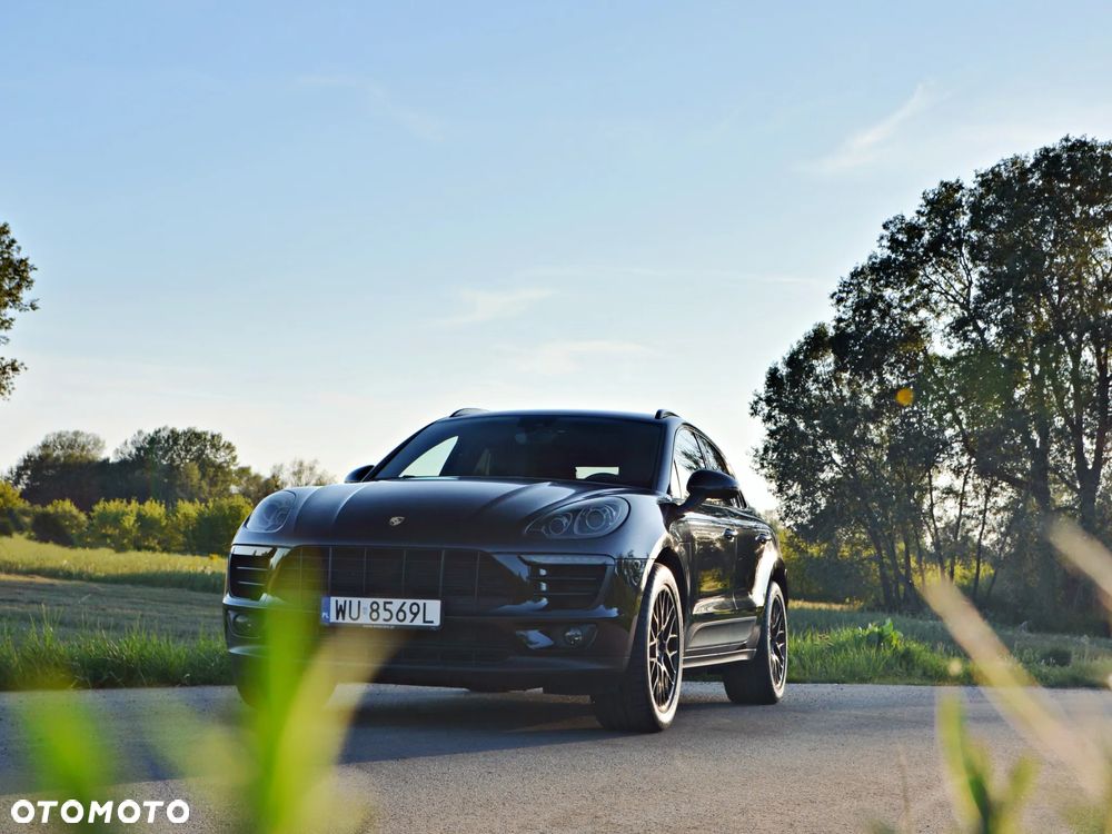 Porsche Macan - 2