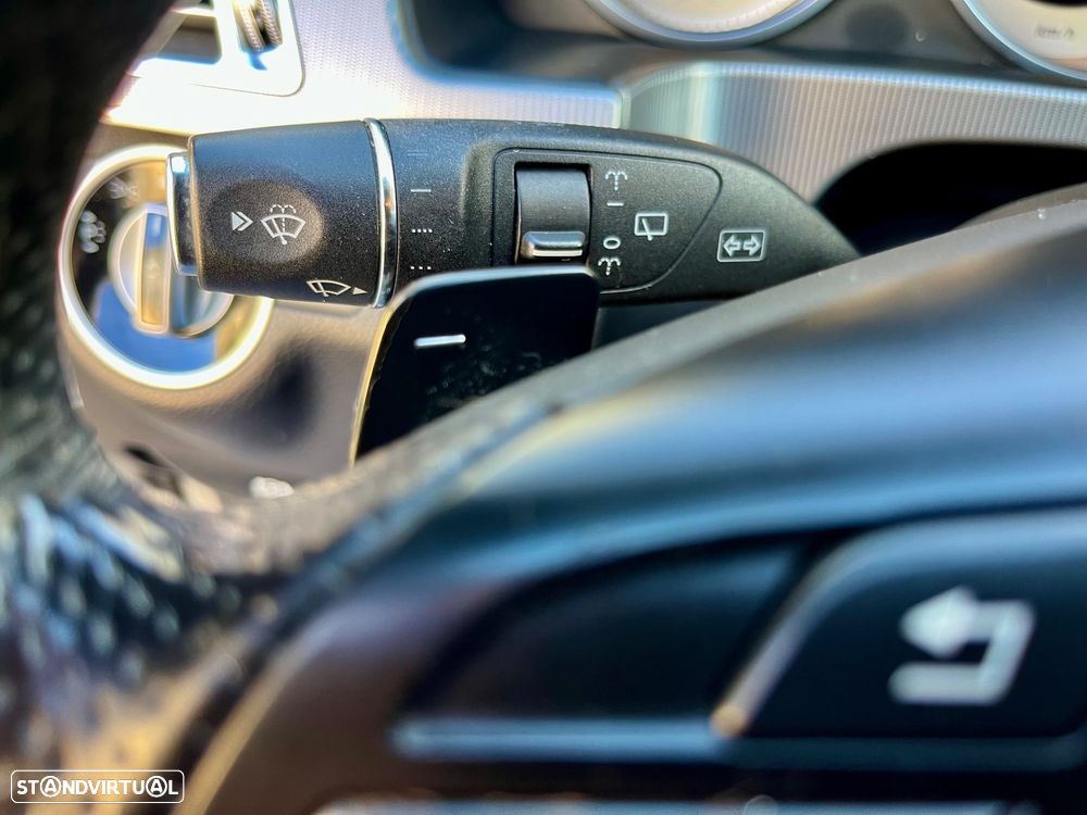 Mercedes-Benz E 300 Bluetec Hybrid Avantgarde - 40