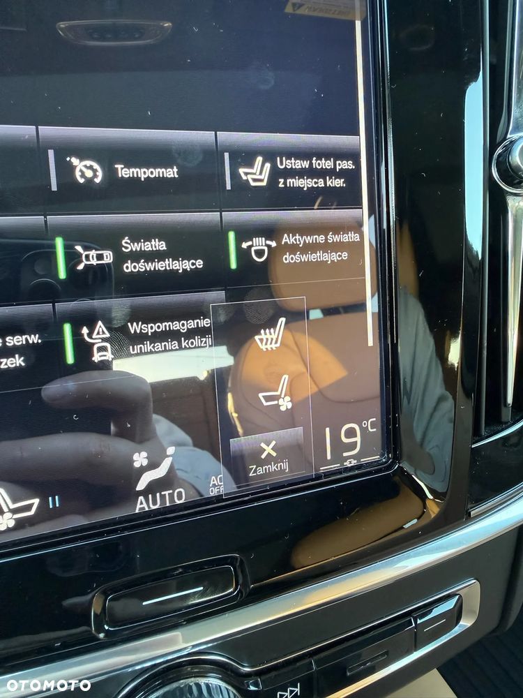 Volvo V90 Cross Country T6 AWD Geartronic - 23