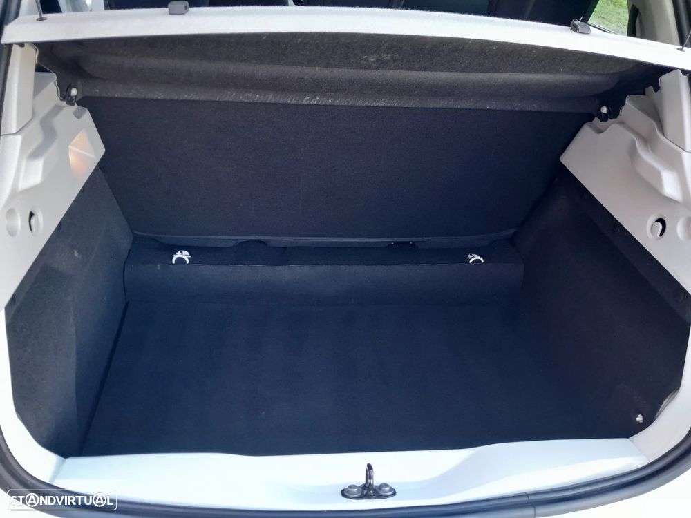 Renault Zoe (c/ Bateria) 41 kwh Life - 29
