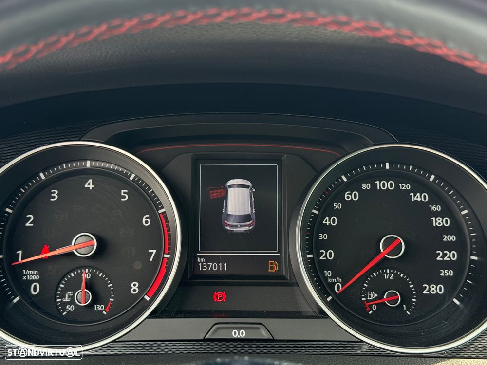 VW Golf GTI Performance BlueMotion - 17