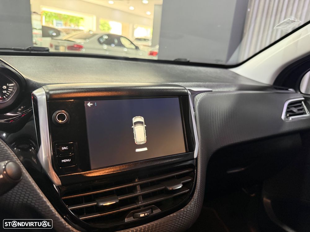 Peugeot 208 PureTech 82 Start & Stop Style - 20