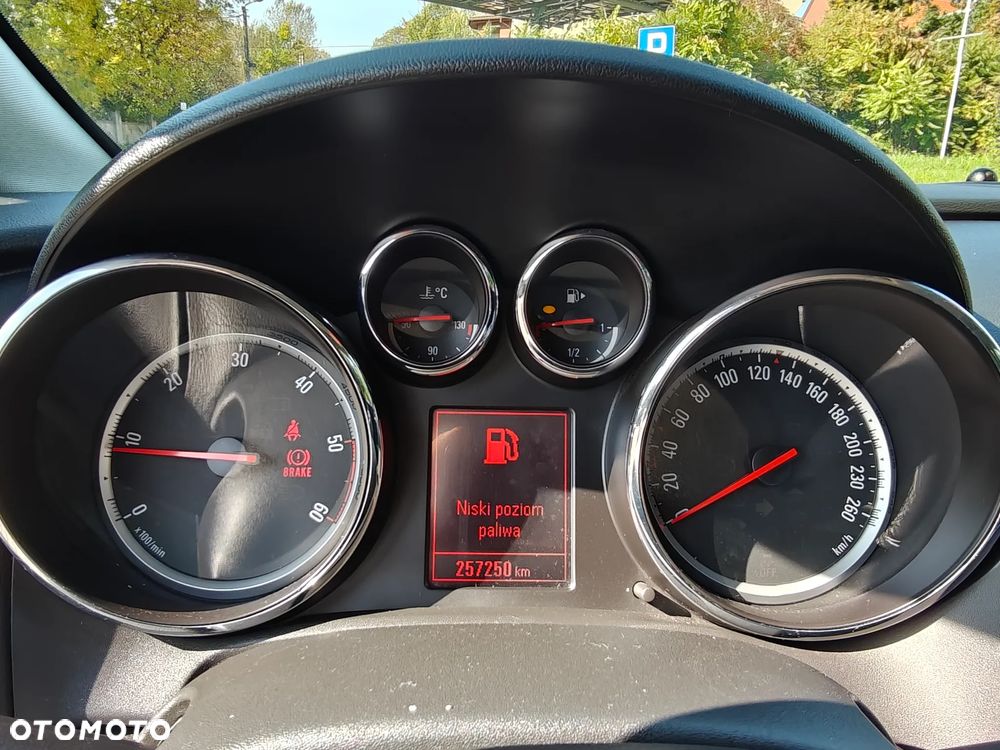 Opel Astra III 1.7 CDTI Cosmo - 21