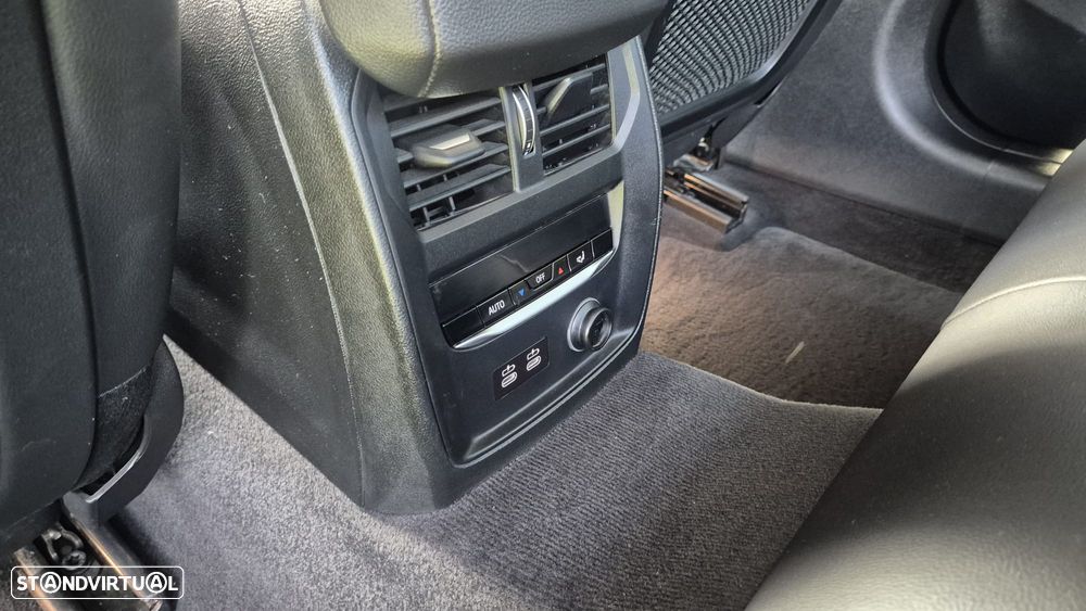 BMW 320 d Pack M Auto - 13