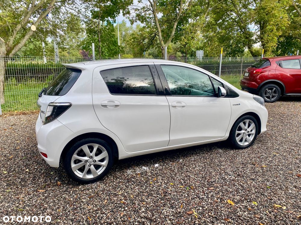 Toyota Yaris - 5
