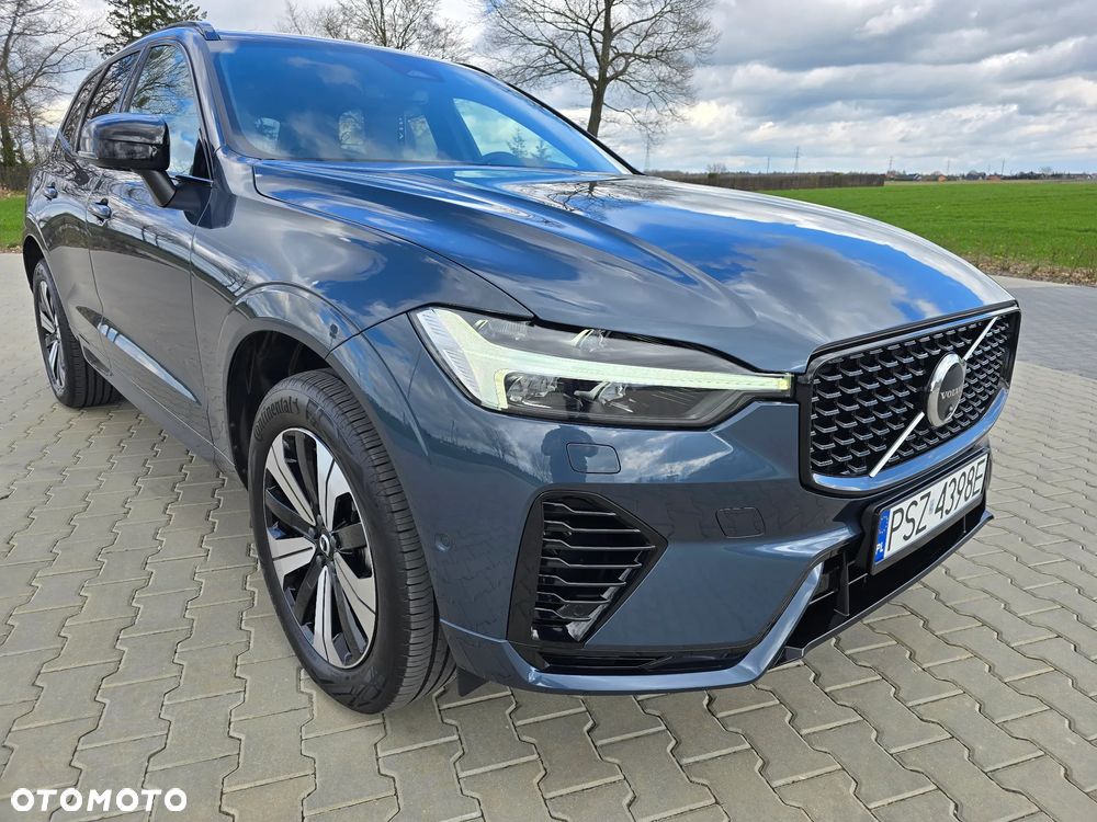 Volvo XC 60 T6 AWD Recharge Plus Dark - 4