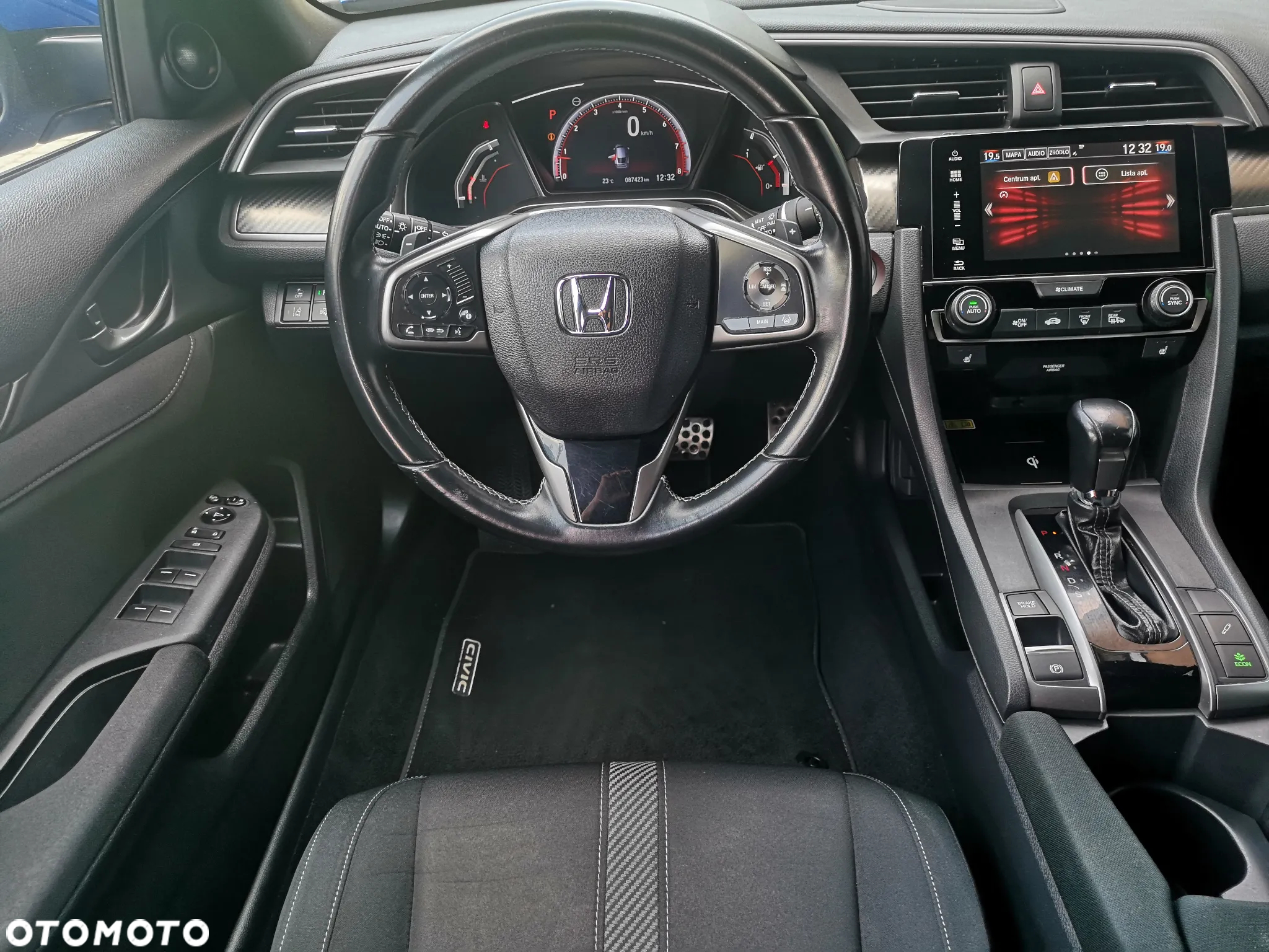 Honda Civic 1.5 i-VTEC Turbo CVT Sport Plus - 11