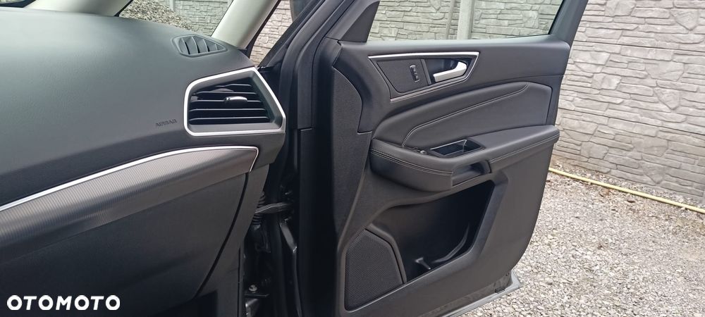 Ford Galaxy 2.0 TDCi Titanium - 23