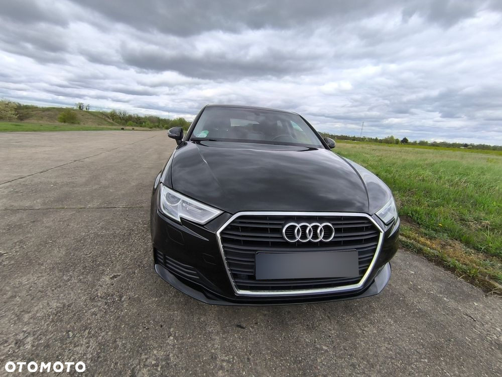 Audi A3 1.6 TDI S tronic - 2