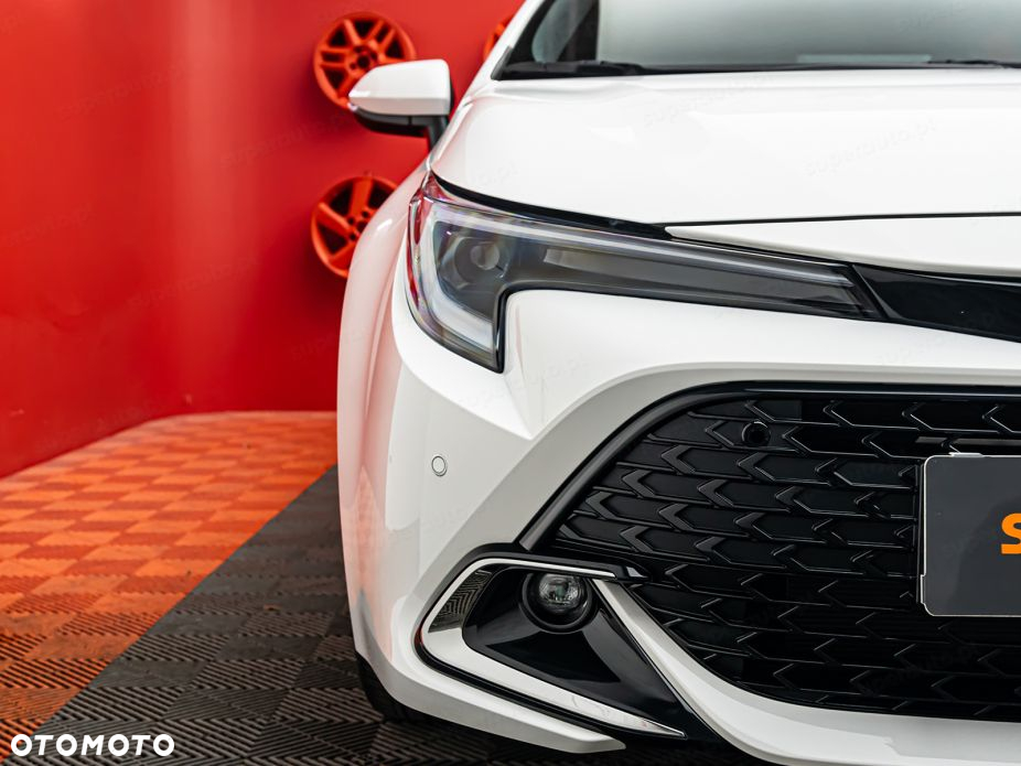 Toyota Corolla - 5