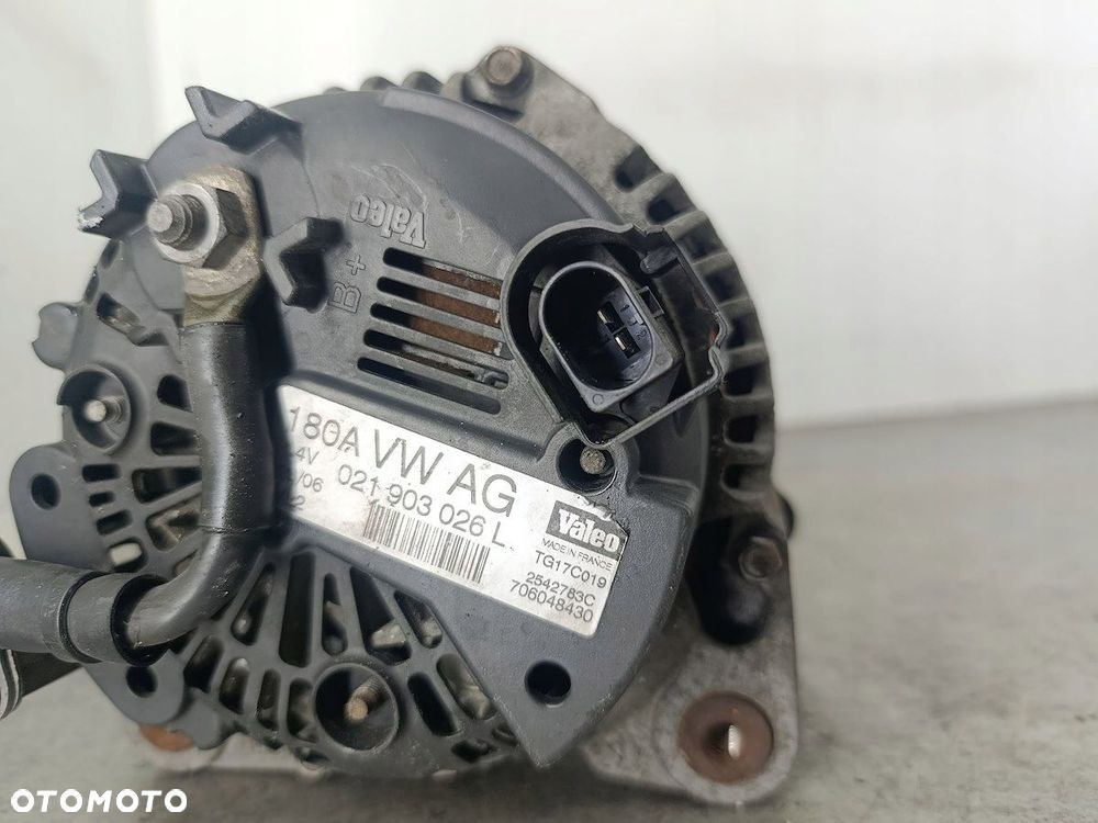 ALTERNATOR VW PASSAT B6 021903026L VALEO 2.0 TDI 140KM - 4