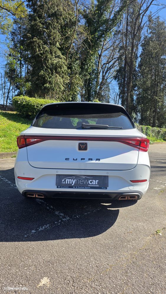 Cupra Leon ST 1.4 e-Hybrid VZ DSG - 4