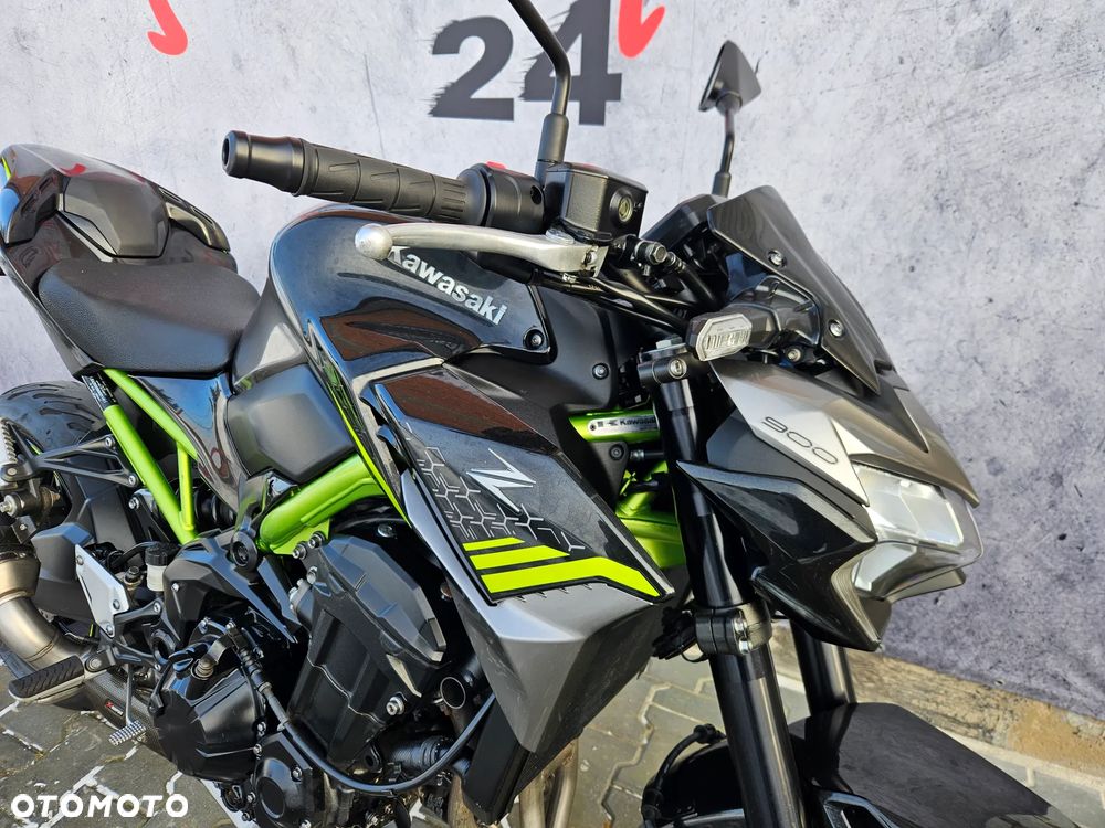 Kawasaki Z 900 - 17