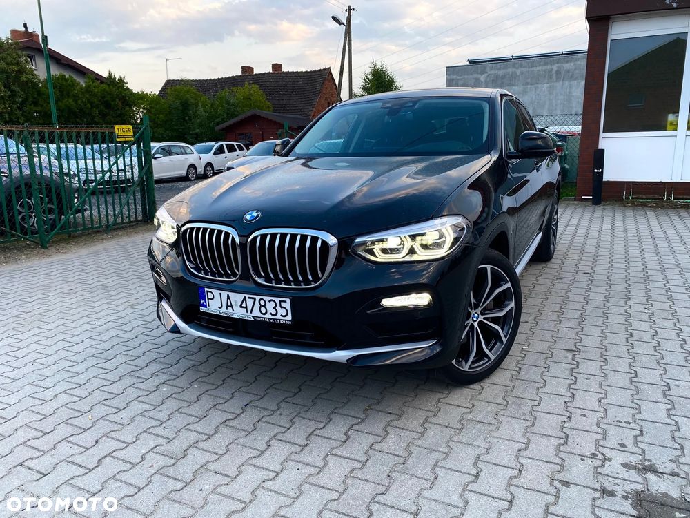 BMW X4 xDrive30i xLine - 1