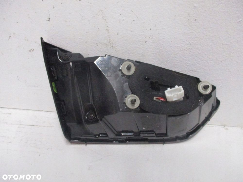 Lampa Kia X-CEED 92403-J7350 LEWA - 6