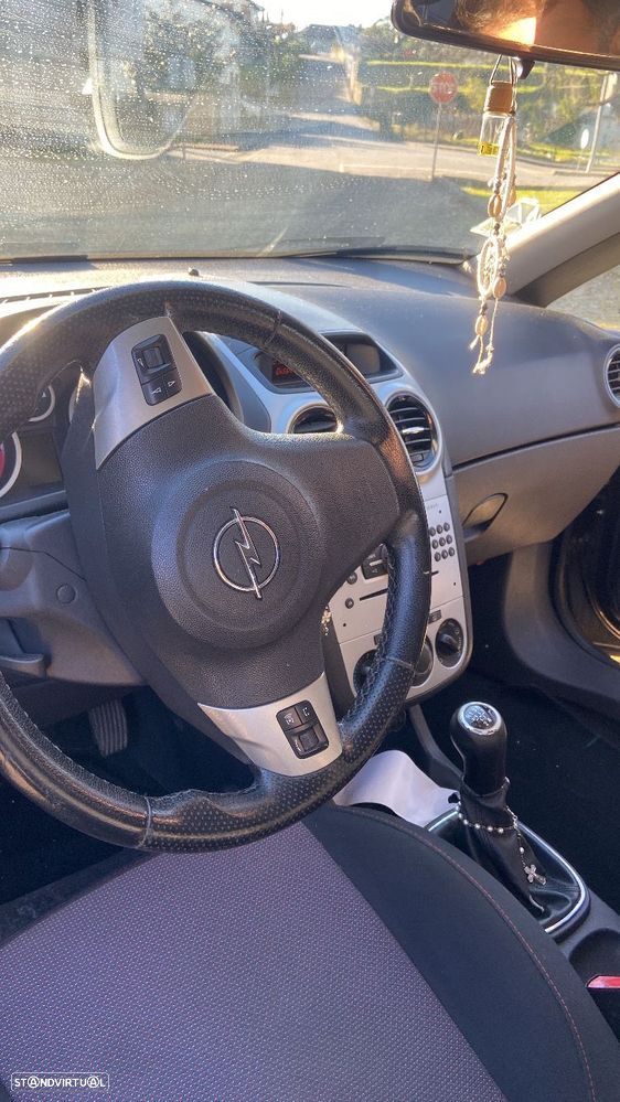 Opel Corsa 1.2 - 7