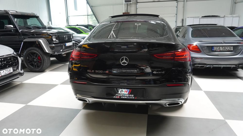 Mercedes-Benz GLE 300 d mHEV 4-Matic AMG Line - 18