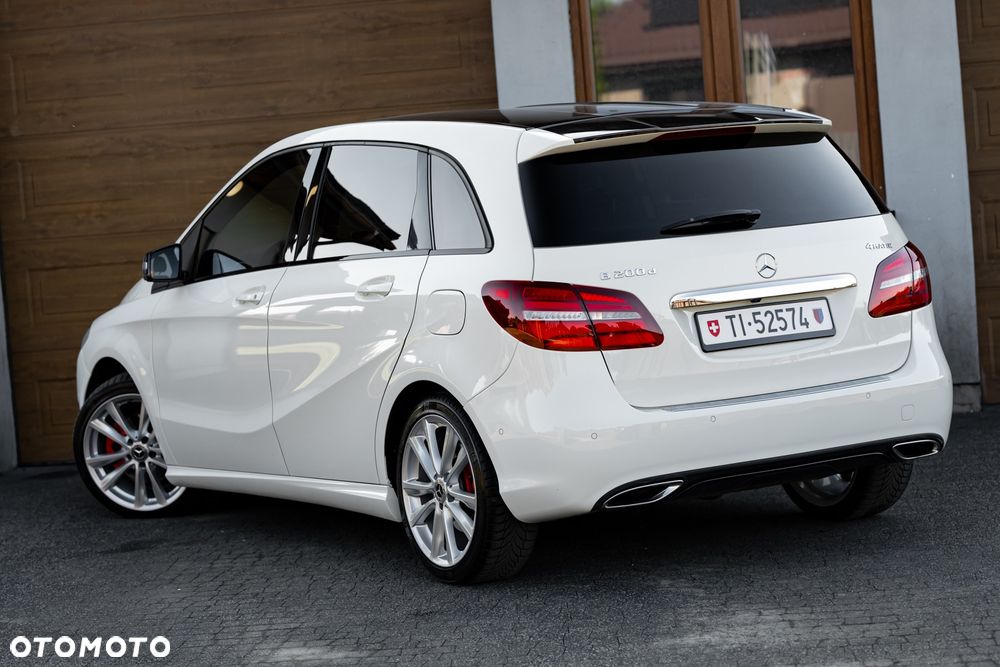 Mercedes-Benz Klasa B 200 (CDI) d 4Matic 7G-DCT AMG Line - 10