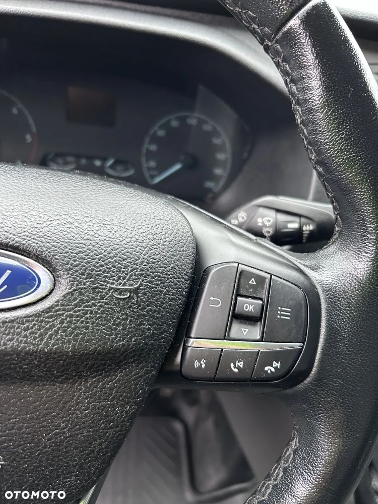 Ford TRANSIT CUSTOM - 8