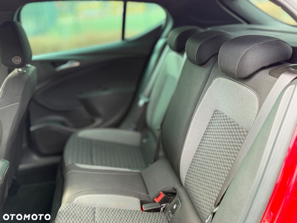 Opel Astra 1.5 D Start/Stop Automatik GS Line - 30