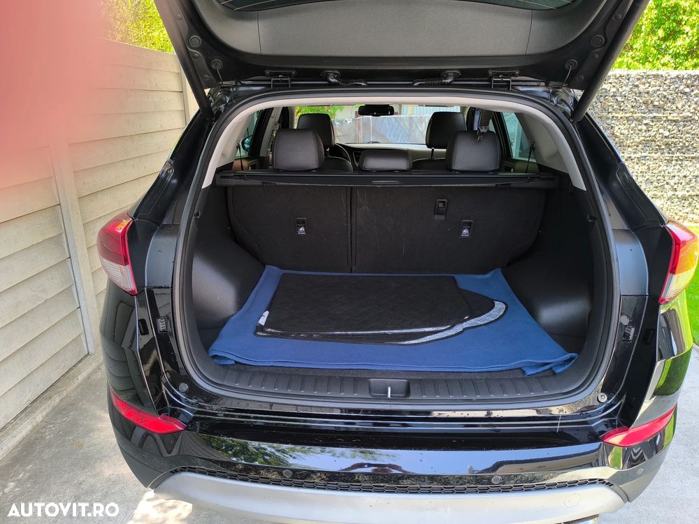 Hyundai Tucson 2.0 CRDI 4WD Automatik Premium - 10