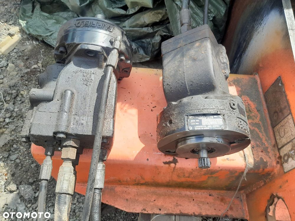 JLG 450AJ- silnik jazdy Danfos z przekładnią, zwyżka , podnośnik koszowy.