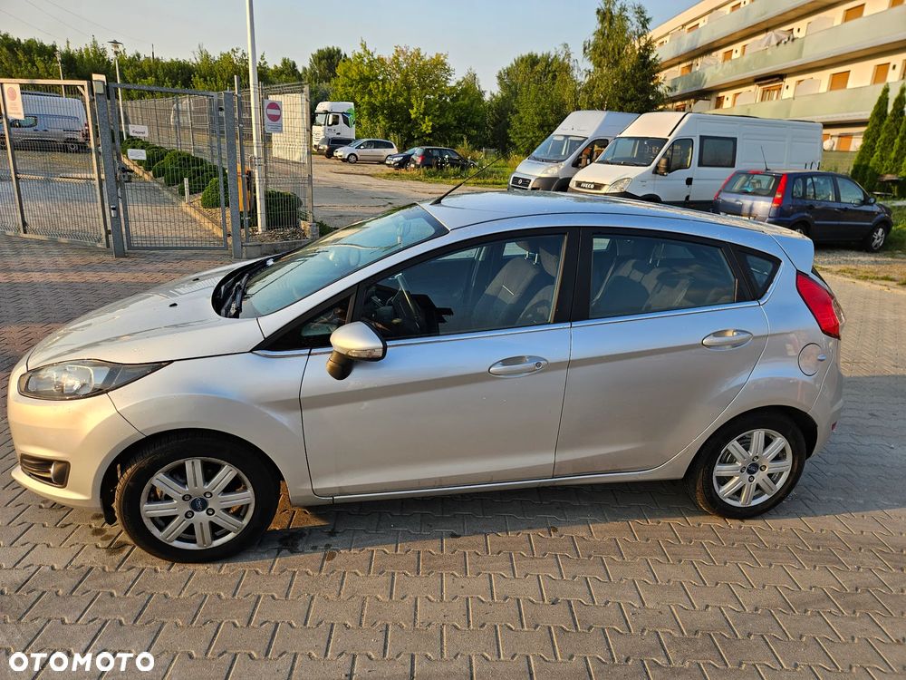 Ford Fiesta 1.25 Trend EU5 - 13