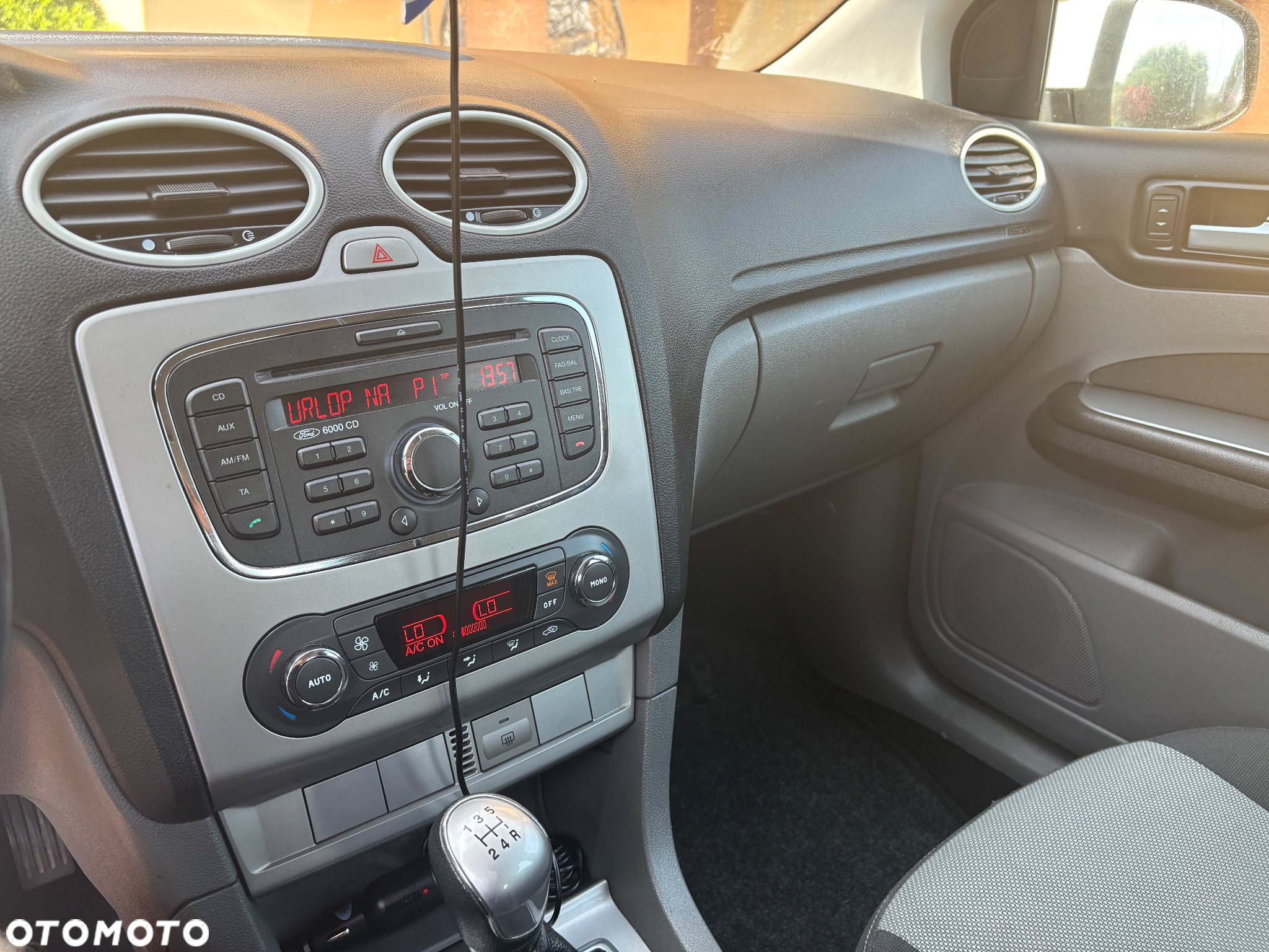 Ford Focus 1.6 TDCi Ambiente - 8