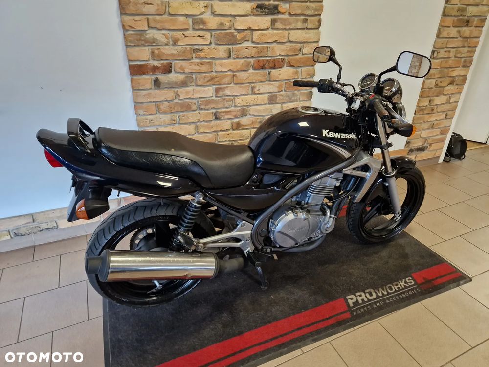 Kawasaki ER - 18