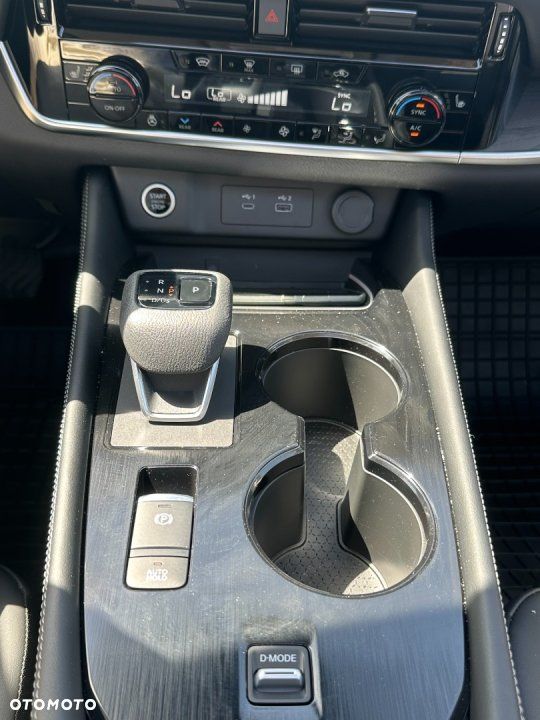 Nissan X-Trail - 23