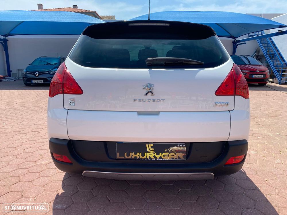 Peugeot 3008 2.0 HDi Hybrid4 - 8