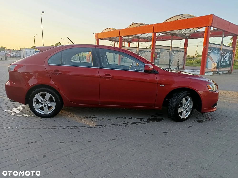 Mitsubishi Lancer - 6