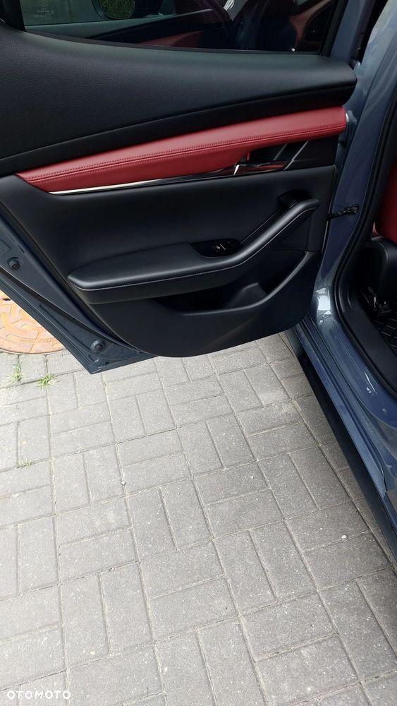 Mazda 3 - 25